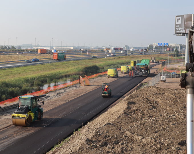 100% circulair asfalt langs A4 voor Segro 100% circulair asfalt langs A4 voor Segro